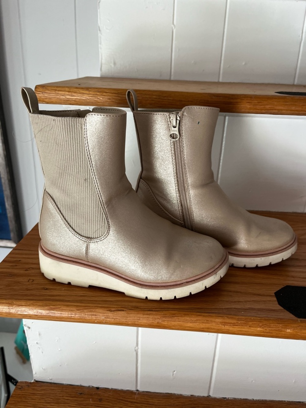 Cat & Jack Girls' Metallic Cream Chelsea Boots with Side Zip